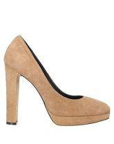 CARLA G. Pumps