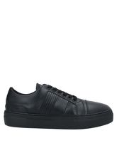 NEIL BARRETT Low Sneakers & Tennisschuhe