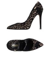 LIU •JO Pumps