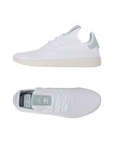 ADIDAS ORIGINALS by PHARRELL WILLIAMS Low Sneakers & Tennisschuhe