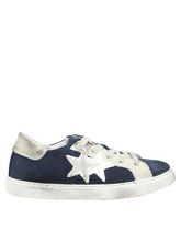 2STAR Low Sneakers & Tennisschuhe