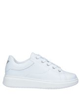 EMPORIO ARMANI Low Sneakers & Tennisschuhe