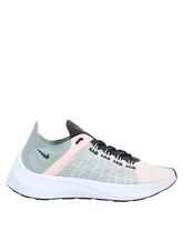 NIKE Low Sneakers & Tennisschuhe