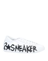 2STAR Low Sneakers & Tennisschuhe