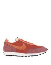 NIKE Low Sneakers & Tennisschuhe