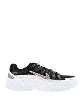 NIKE Low Sneakers & Tennisschuhe