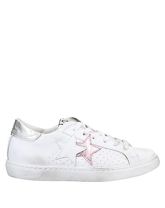 2STAR Low Sneakers & Tennisschuhe