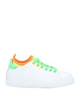 2STAR Low Sneakers & Tennisschuhe