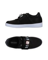 GUESS Low Sneakers & Tennisschuhe