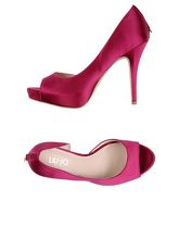 LIU •JO Pumps