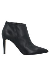 STELE Ankle Boots