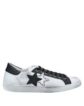 2STAR Low Sneakers & Tennisschuhe