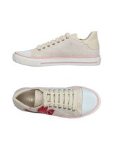RED(V) Low Sneakers & Tennisschuhe