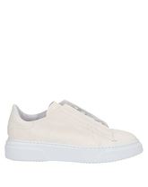 MASNADA Low Sneakers & Tennisschuhe