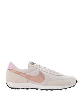 NIKE Low Sneakers & Tennisschuhe