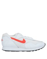 NIKE Low Sneakers & Tennisschuhe