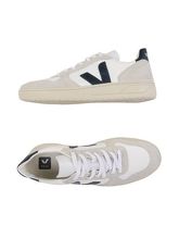 VEJA Low Sneakers & Tennisschuhe