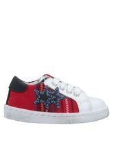 2STAR Low Sneakers & Tennisschuhe