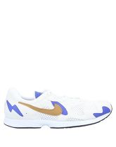 NIKE Low Sneakers & Tennisschuhe