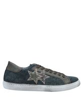 2STAR Low Sneakers & Tennisschuhe