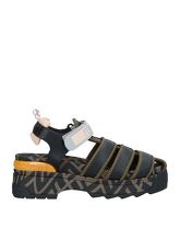 FENDI Sandalen