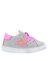 2STAR Low Sneakers & Tennisschuhe