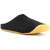 Nordikas  Hausschuhe 9925/M negro