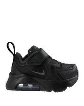 NIKE Low Sneakers & Tennisschuhe