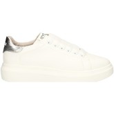 Keys  Sneaker K-400