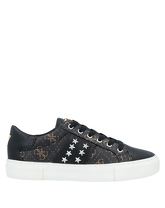 GUESS Low Sneakers & Tennisschuhe