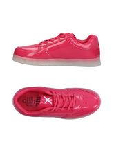 WIZE & OPE Low Sneakers & Tennisschuhe