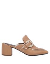 MAGLI by BRUNO MAGLI Mules & Clogs