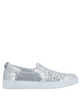 GUESS Low Sneakers & Tennisschuhe