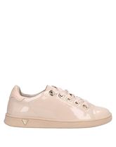 GUESS Low Sneakers & Tennisschuhe