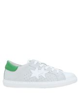 2STAR Low Sneakers & Tennisschuhe