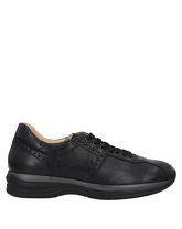 CESARE P. Low Sneakers & Tennisschuhe