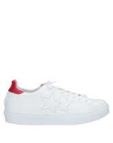 2STAR Low Sneakers & Tennisschuhe