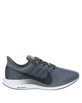 NIKE Low Sneakers & Tennisschuhe