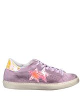 2STAR Low Sneakers & Tennisschuhe