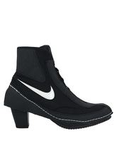 NIKE Stiefeletten