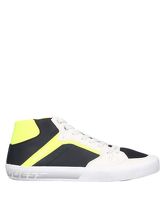 GUESS Low Sneakers & Tennisschuhe