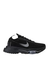 NIKE Low Sneakers & Tennisschuhe